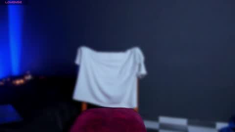  ... online show from 03-10-25, 10:24