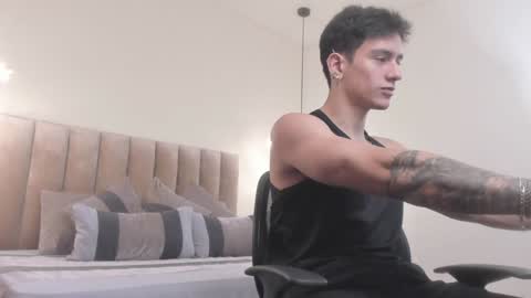 Harry Jones online show from 01-02-25, 05:18