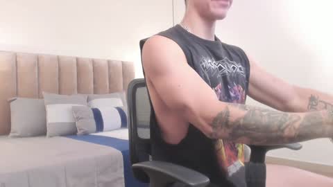 Harry Jones online show from 01-31-25, 05:42