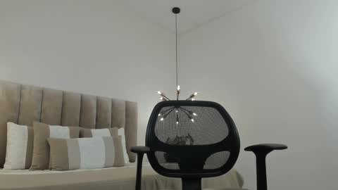 Harry Jones online show from 02-28-25, 09:33