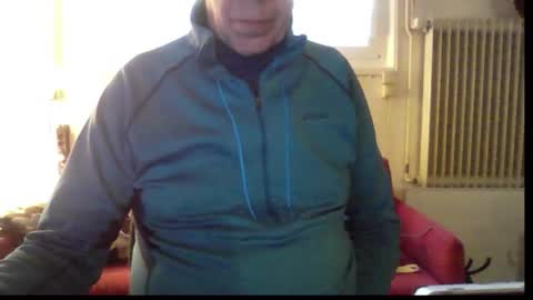 Snapshot of hartwichser1 chatting on 09-16-25, 11:33 hot n nasty online show from 09-16-25, 11:33