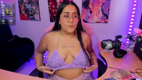 Snapshot of haruu2 chatting on 01-07-25, 09:35 karen online show from 01-07-25, 09:35