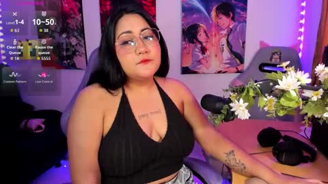 Snapshot of haruu2 chatting on 09-17-25, 11:34 karen online show from 09-17-25, 11:34