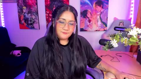 Snapshot of haruu2 chatting on 09-20-25, 11:55 karen online show from 09-20-25, 11:55