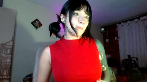 Snapshot of harypeath_ chatting on 06-03-26, 01:30 Im Emily and I could be the love of your life online show from 06-03-26, 01:30