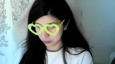 lady online show from 10-10-25, 07:24