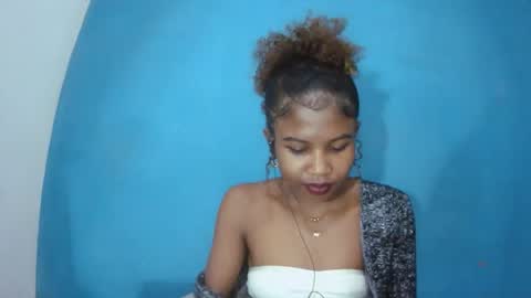 hasleyinah online show from 06-09-26, 06:41