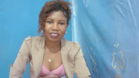 hasleyinah online show from 06-19-26, 07:28