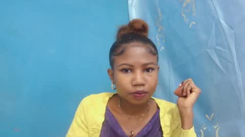 hasleyinah online show from 06-28-26, 06:19