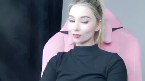 Snapshot of haters_ chatting on 11-26-25, 09:05 Anna online show from 11-26-25, 09:05