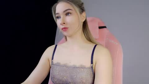 Anna online show from 02-15-26, 09:30