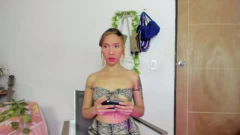 Snapshot of hathor_111 chatting on 04-10-26, 10:14 .S T A T E O F P E R V E R S I O N Ig 2. vbergiere superior emt online show from 04-10-26, 10:14