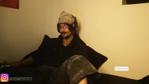 Snapshot of hatsumotokyoto chatting on 01-25-25, 11:11 More content 2 online show from 01-25-25, 11:11