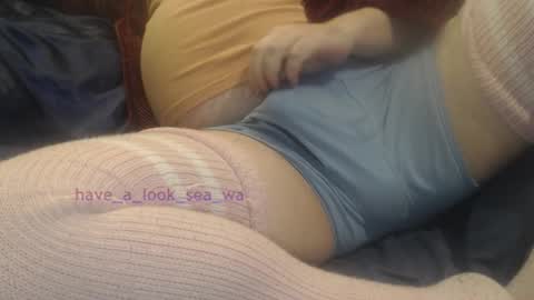 Snapshot of have_a_look_sea_wa chatting on 12-14-25, 04:51 have_a_look_sea_wa online show from 12-14-25, 04:51