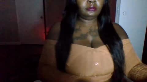 Snapshot of hawtchoc37 chatting on 06-29-26, 09:04 hawtchoc37 online show from 06-29-26, 09:04