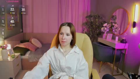 Mia online show from 03-06-26, 07:49