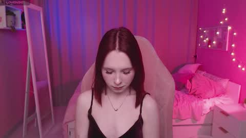 Mia online show from 03-15-26, 08:20