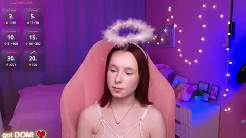 Mia online show from 03-22-26, 08:07