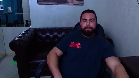 HayesWood online show from 12-20-25, 05:47