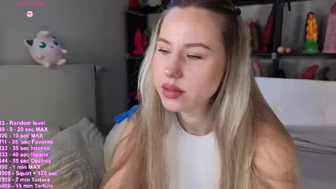 Haylee online show from 04-22-26, 09:01