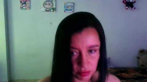 Snapshot of haylie85 chatting on 11-17-25, 06:46 haylie85 online show from 11-17-25, 06:46