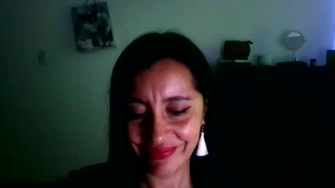 Snapshot of haylie85 chatting on 11-24-25, 08:52 haylie85 online show from 11-24-25, 08:52