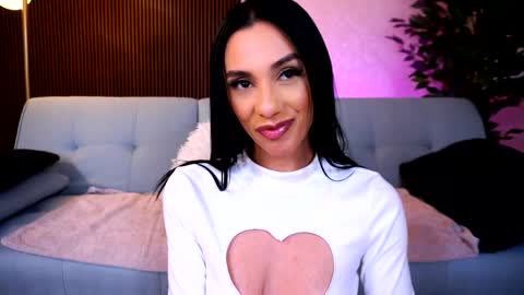 Snapshot of hayliemilf chatting on 01-05-25, 11:15 Haylie online show from 01-05-25, 11:15