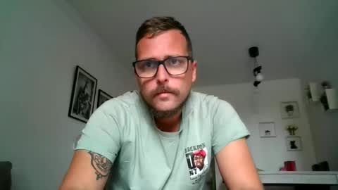 Snapshot of haze_john chatting on 03-03-26, 11:27 haze_john online show from 03-03-26, 11:27