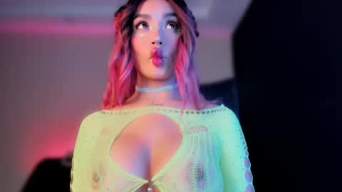 Marie online show from 09-23-25, 03:53