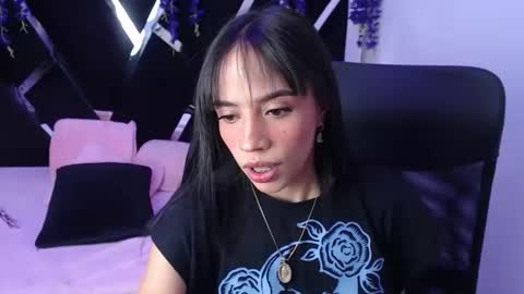 hazel_18_ online show from 04-11-26, 05:39