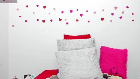 Snapshot of hazel_34 chatting on 02-12-26, 09:15 hazel online show from 02-12-26, 09:15