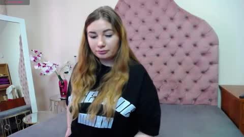Agata online show from 05-25-26, 06:19