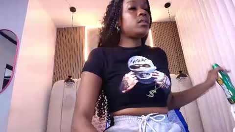 Snapshot of hazel_kataleya chatting on 06-20-26, 07:16 kataleya online show from 06-20-26, 07:16