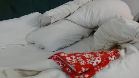 Hazel online show from 12-10-24, 02:50