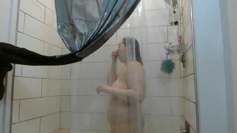 Hazel online show from 12-29-24, 05:33