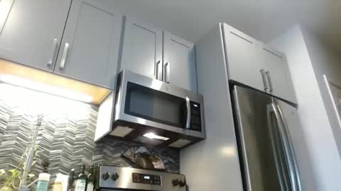 Hazel online show from 01-04-25, 06:30