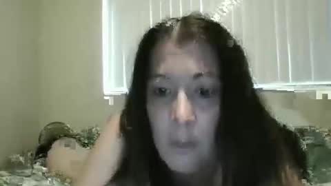 hazelbasil32728 online show from 10-06-25, 12:35