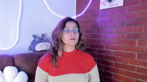 Snapshot of hazelbrownn23 chatting on 12-21-24, 03:14 Hazel Brown online show from 12-21-24, 03:14