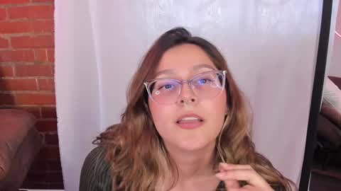 Snapshot of hazelbrownn23 chatting on 02-27-25, 07:58 Hazel Brown online show from 02-27-25, 07:58