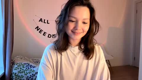 Kira online show from 05-31-26, 06:09