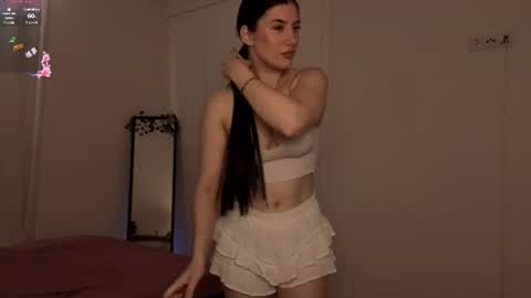Snapshot of hazelhayess chatting on 06-27-26, 03:17 hazelhayess online show from 06-27-26, 03:17