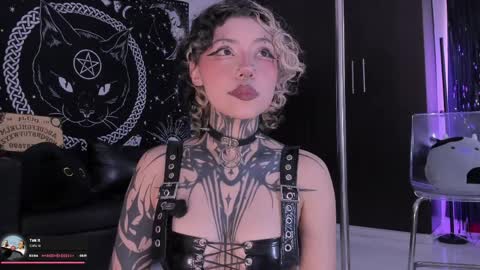 Hazell Witch online show from 03-31-26, 05:24