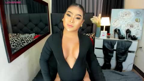 Snapshot of hazelmadonna chatting on 09-09-25, 09:25 HAZEL MADONNA online show from 09-09-25, 09:25