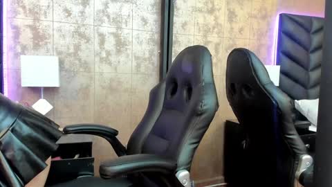 HazelMoret online show from 01-16-25, 11:58