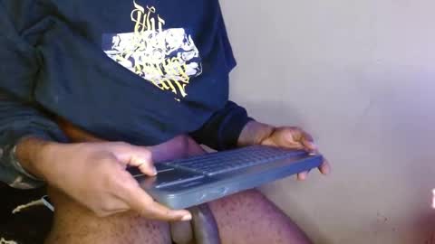 Snapshot of hazlan_420 chatting on 09-22-25, 11:01 hazlan_420 online show from 09-22-25, 11:01