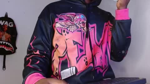 Snapshot of hazlan_420 chatting on 11-22-25, 02:49 hazlan_420 online show from 11-22-25, 02:49