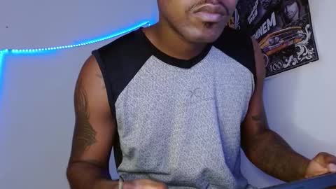 hazlan_420 online show from 02-02-26, 03:22