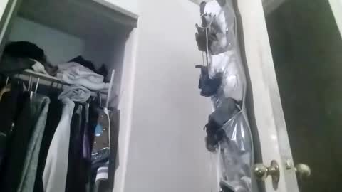 hbdj2164 online show from 12-20-24, 09:11