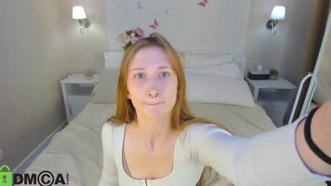 Snapshot of he1g_a chatting on 02-23-26, 08:44 Helga online show from 02-23-26, 08:44