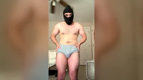 Snapshot of headlessshorseman01 chatting on 06-14-26, 08:00 Eduardo online show from 06-14-26, 08:00